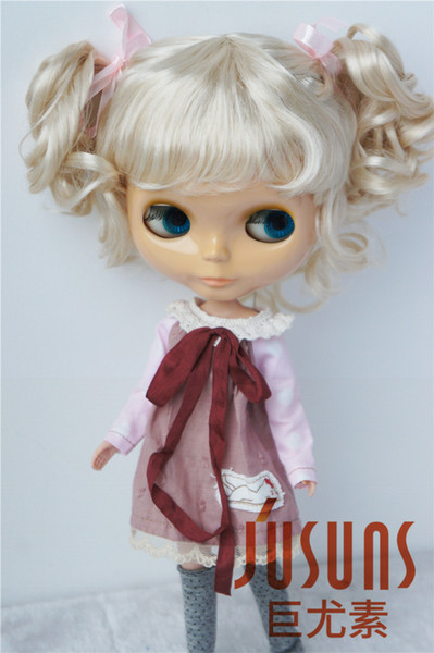 Jusuns 9-10inch Charming Curly Doll Wigs Big Size Synthetic Mohair Wig for Blythe Dolls Color Blond and Wine-Red JD011