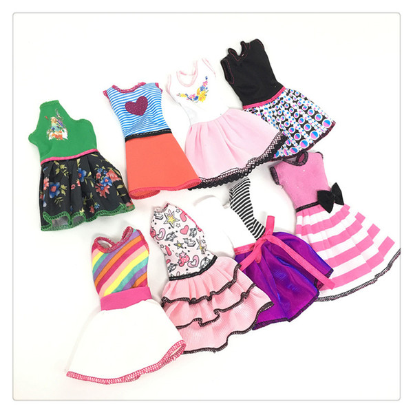 Doll's Fashionable Clothing Set Casual One-piece Dress doll Style Random Good Workmanship Made From Cloth with Fashion Design