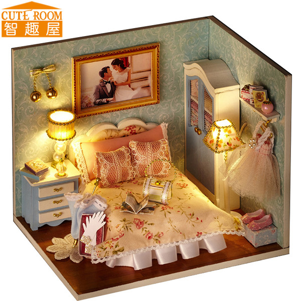 CUTE ROOM DIY Doll House Miniature Wooden Dollhouse Miniaturas Furniture Toy House Doll Toys for Christmas and Birthday Gift H10