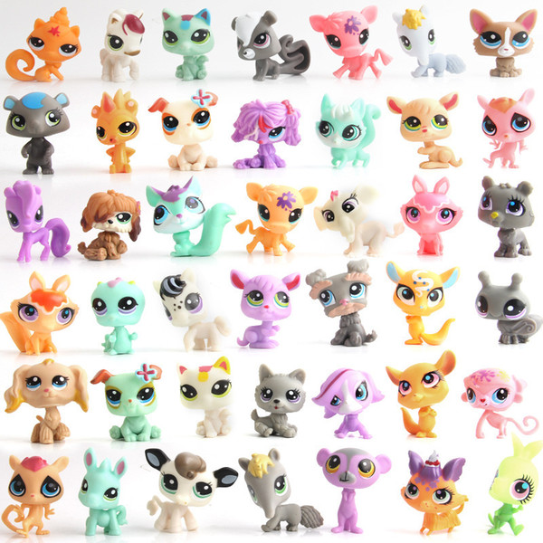 Pond plastic doll popular cartoon kawaii surprise doll cute little bear rabbit doll's cute little bell key ring couple funko pop squishy toy