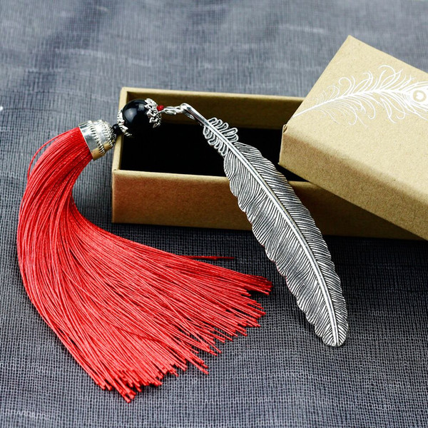 Classical Tassel Feather Bookmark Gift with Box in Traditional Chinese Style Creative Graduation Gifts and can be Student Award