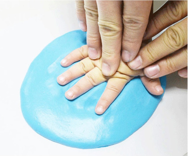 Baby care Air Drying Soft Clay Baby Handprint Footprint Imprint Kit Casting Parent-child hand inkpad fingerprint 20/30/50g