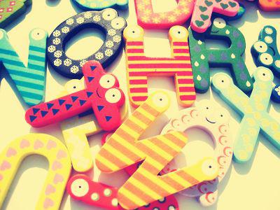 infant toys Baby Children's Early educational toys /magnetic stickers / 26 wooden alphabet fridge magnets 26in1