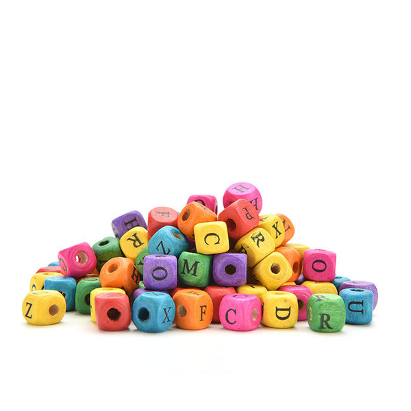 Wholesale- Kids Learning Toys 100pcs/set Kids DIY Mixed Letters Cube Colourful Alphabet Letters Wood Bead Square Loose Beads