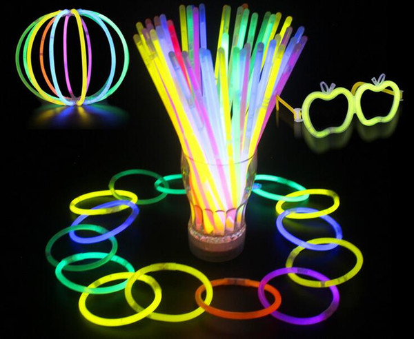 Multi Color Hot Glow Stick Bracelet Necklaces Neon Party LED Flashing Light Stick Wand Novelty Toy LED Vocal Concert LED Flash Sticks 200pcs