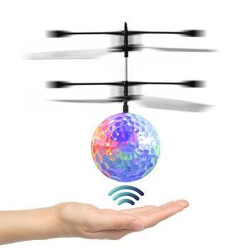 Mini Fun Kids Toy New Arrival Flying Crystal Ball LED Flashing Stage Light Aircraft Helicopter For Home Entertainment DHL 