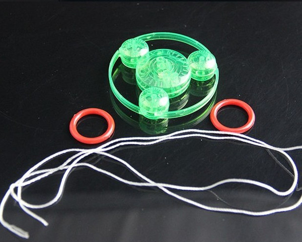 Hand Pull flash flywheel luminous UFO gyro children's luminous night market stall goods wholesale small toys