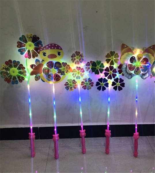 Led Windmill Plastic Toys with Handle Pinwheel Night Lights Lighting Flashing Light Up Cartoon Animal Windmill For Present Gift Party