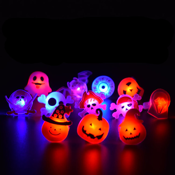 2018 New 3cm Halloween ring LED Lighted up Toys Soft Skull pumpkin ring Party Halloween Props Christmas Gift H168