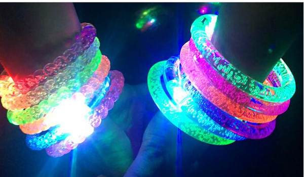 Free shipping Acrylic Led bracelet children's toys party gifts toys flashing small jewelry hot sale new arrive 2017