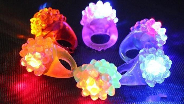 Strawberry Blinking LED Light Up Jelly Finger Rings Bar DJ Rave Toys Light Flashing Ring kids Halloween Christmas Birthday Toys 1000pcs/lot