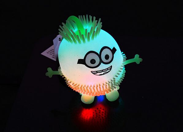 Yellow LED Flashing Puffer Ball Flash Cartoon Plush Toys Vent Ball Flashing Ball Mix Colors 24pcs/lot