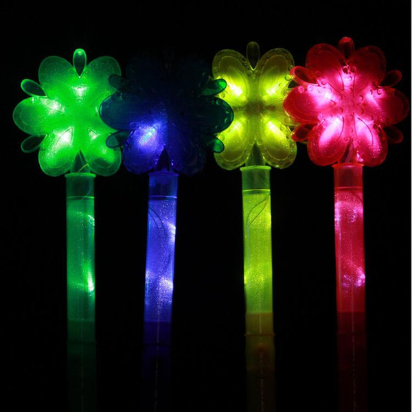 2017 New Flower Love Heart Shaped LED Flashing Sticks Light Stick Bar Concert Cheering Props Birthday Glow Party Supplies