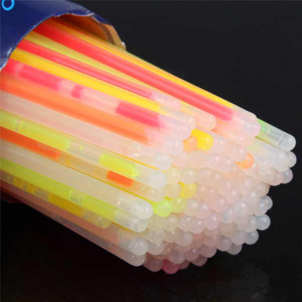 100pcs Multi Color Glow Stick Christmas Party Concert Fluorescent Bracelets Light Sticks for Kids Birthday Party Christmas Decor