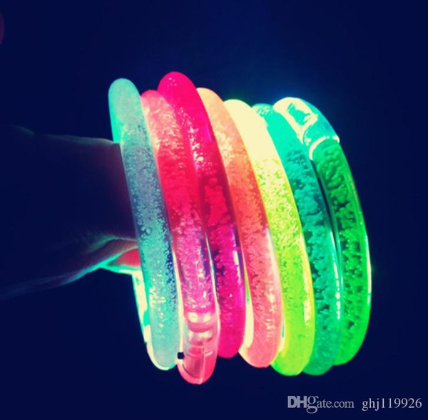 OPP glow bracelets Flash is small adorn article yakeli glowing bracelets LED colorful glow bracelets small toys