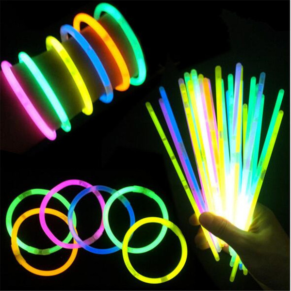 Glow Stick Party LED Flashing Light Stick Multi Color Novelty Bracelet Necklaces Wand Novelty Toy LED Vocal Concert LED Flash Sticks