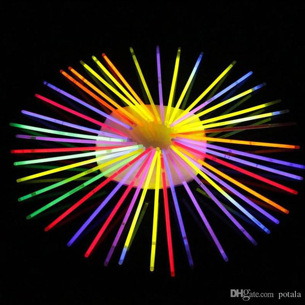 Xmas Led Light Stickers 20cm Multi Color Hot Glow Stick Bracelet Necklaces Neon Party LED Flashing Light Wand Novelty Toy LED Vocal Concert