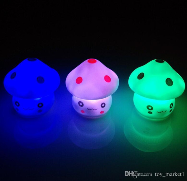 New Cute LED Mushroom Lamp 6.5cm Color Changing Party Lights Mini Soft Baby Child Sleeping Nightlight Novelty Luminous Toy Gift