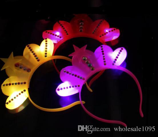 400pcs Free Shipping EMS Wholesale LED Party Decoration King Queen Crown Glow Hairpin Cosplay Cheer Flash Heandband