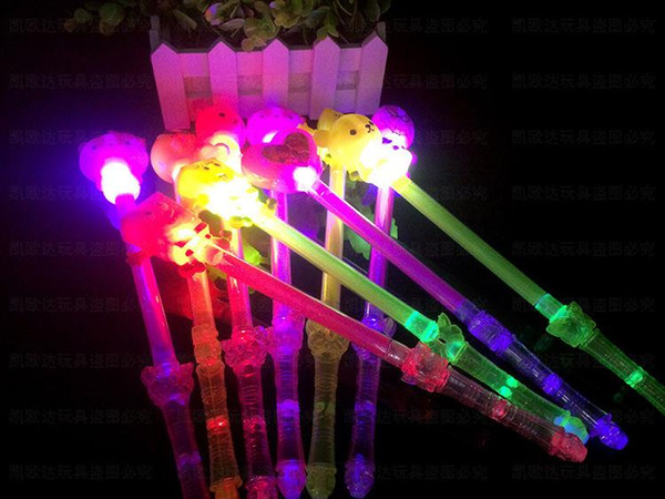 Creative luminous colorful cartoon whistle referee whistle survival whistle plastic children's toys PULL smiley flash stall