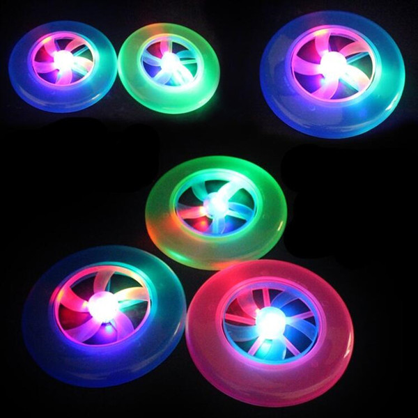 Novelty LED Glowing Flywheel Toy Flashing Light Up Flying Saucer Toys Outdoor Sports Toy Children Birthday Glow Party Supplies