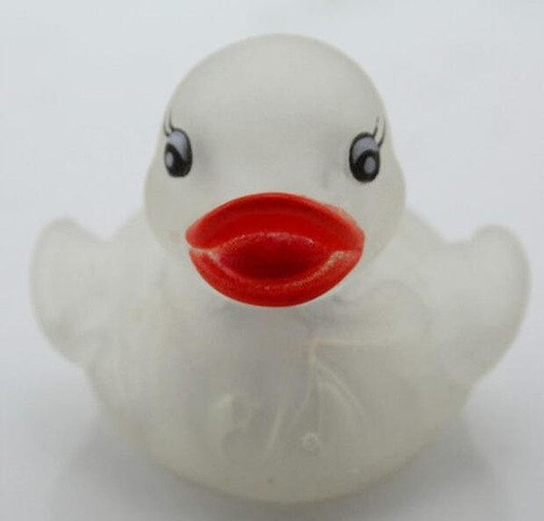 Newly Rubber Duck Bath Flashing Light Toy Auto Color Changing Baby Bathroom Toys Multi Color LED Lamp Bath Toys