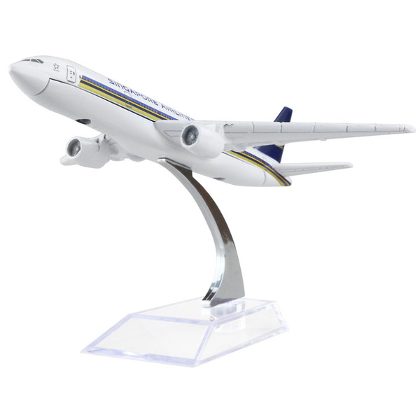 New hot sale SINGAPORE AIRLINES Boeing 777 16cm alloy metal model plane toy airplane models child Birthday gift plane models Free Shipping