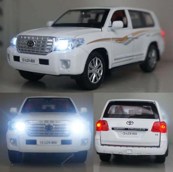 High Simulation 1:32 Toyota Land Cruiser Vehicles Alloy Diecast Car Model Toys With Pull Back Sound Light For Children Kids Toys J190525