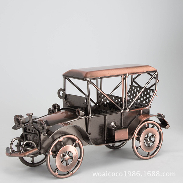 Factory direct supply, creative wedding gift, iron classic car model, manual retro classic car model, creative gift.