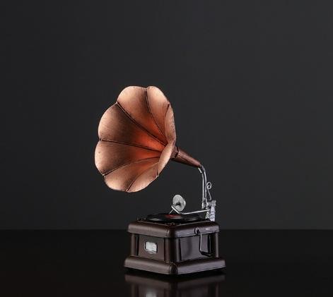 Metal Retro Phonograph Model Vintage Record Player Prop Antique Gramophone Model Home Office Club Bar Decor Ornaments ( Size : S )