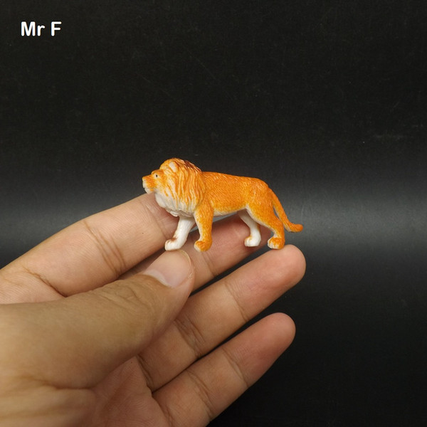 Christmas Gift Small Lion Animal Model Learning Educational Toys Prop Kid Teaching Prop About 5 cm Size