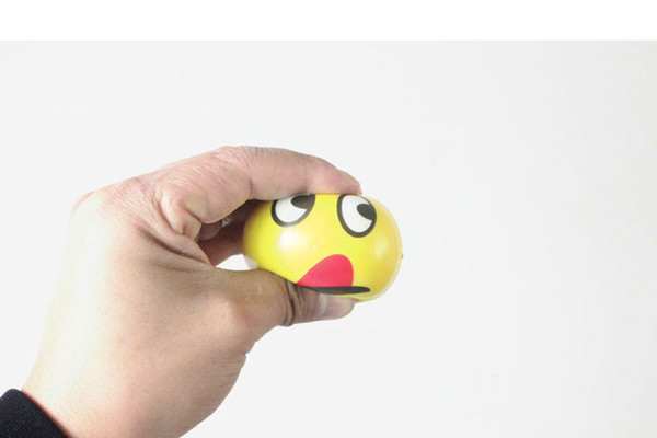 6.3cm QQ Emoji Smiling face ball Stress Squeeze Ball Wrist Finger Training Balls Soft Sponge PU Ball Children Kids Toys 48pcs