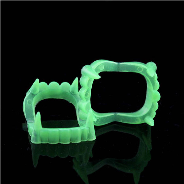 White Fake Vampire Teeth environmentally friendly Plastic Denture Teeth Halloween Party Cosplay Decoration