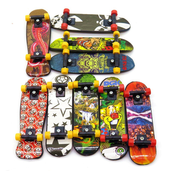 Wholesale-3pcs Mini Stand FingerBoard Mini Finger boards With Retail Box Skate trucks Finger Skateboard for Kid Toys Children Gift hl051