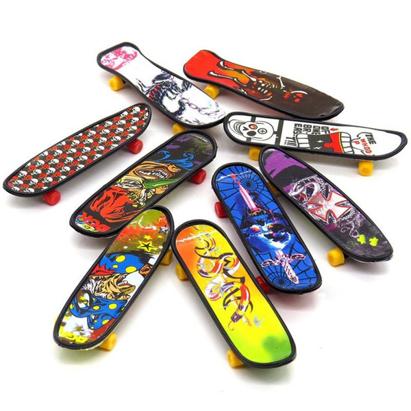 Mini Finger Board Skate Truck Multicolor Fingerboard Funny Finger Skateboard Learning Tools Mini Skateboard for Kid Toy Children Novelty