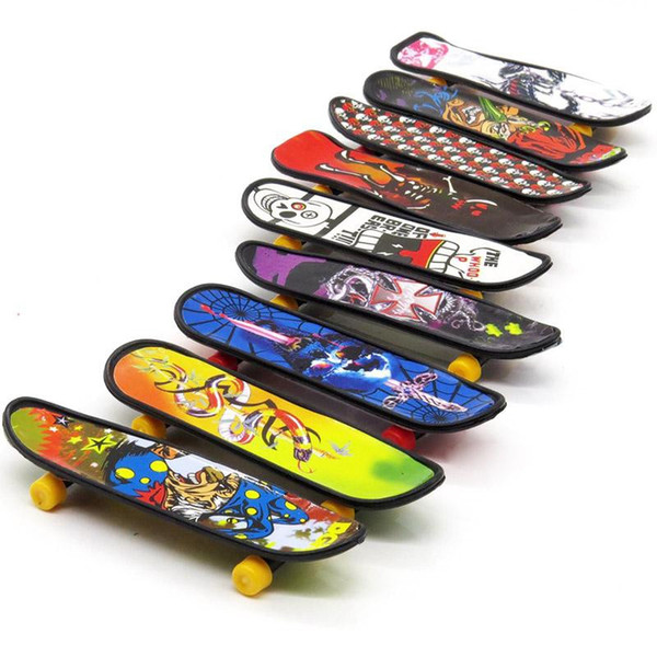 Mini Finger Board Skate Truck Multicolor Fingerboard Funny Finger Skateboard Learning Tools Mini Skateboard for Kid Toy Novelty Gift