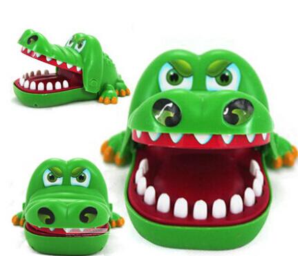 Bite the crocodile In the toy Trick toys cute animals baby toys for children brinquedos gift for kids outdoor fun play games fun kids toy