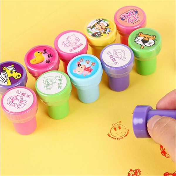 Novelty Self Ink Stamps Kids Toy Party Favors Novelty Items Event Supplies for Birthday Gift Boy Girl Fun Stationery