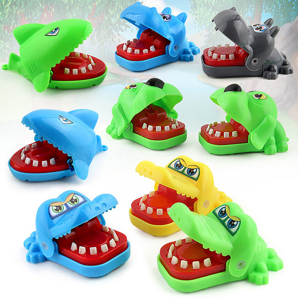 1 pc Funny Kids Mini Crocodile/Dog Dentist Biting Hand Game Toys Children Friends Family Fun Game Baby Gifts