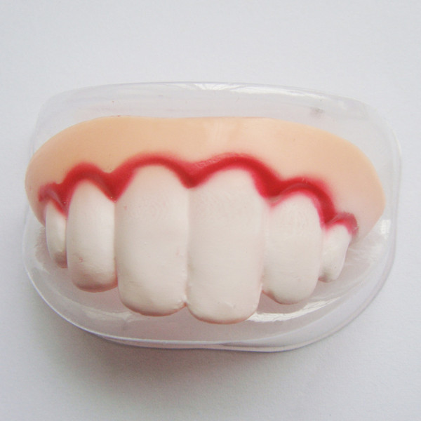 Practical Jokes Interesting Prank Horror Fun Shocker Novelty Gadgets Funny Denture Teeth Halloween April Fools' Decoration Props Toys