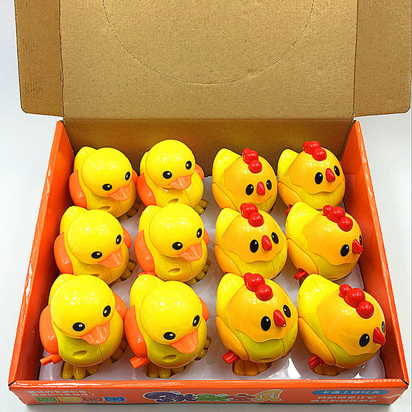 Children creative toys, on the chain of toys winding chicken jumping chicken on the chain of small yellow chicken small yellow duck