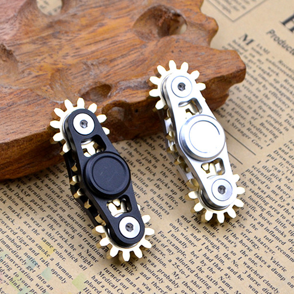 Fidget Spinner HandSpinner Fingertips Spiral Fingers 3 GEAR Linkage EDC Hand Spinner Fidgets Toys Gyro Toys DHL Free