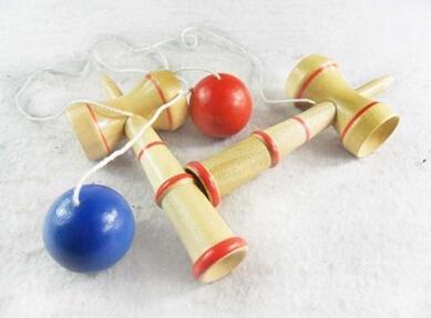 100pcs cheap Children Educational Toy Funny Bahama Traditional Wood Game Skill Kendama Ball