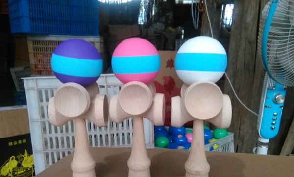 200pcs new arrive Size 20.5cm 5cups Japanese beech Game Kendama Ball colorful rubber Paint tribute professional free DHL