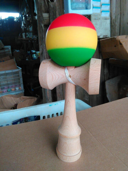 200pcs High quality Funny Japanese Traditional Wood Game Toy rainbow kendama rubber rasta kendama three colors for adult