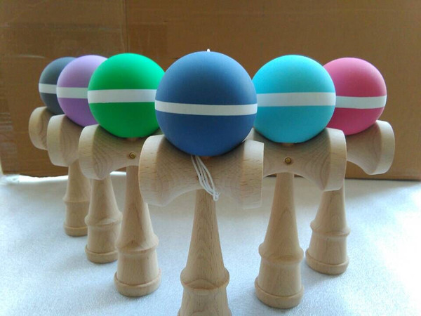 100piece colorful 18.5cm Rubber paint Game ball skills with a sword jade jade sword ball sword flexible paint kendama ball wholesale