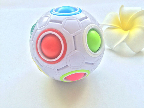 2017 Rainbow Ball Magic Cube Speed Football Fun Creative Spherical Puzzles Kids Educational Learning Toy game for Children Adult Gifts