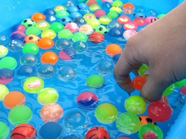 500pcs/lot Funny toy balls mixed Bouncy Ball child elastic rubber ball Children kids of pinball bouncy toys High quality