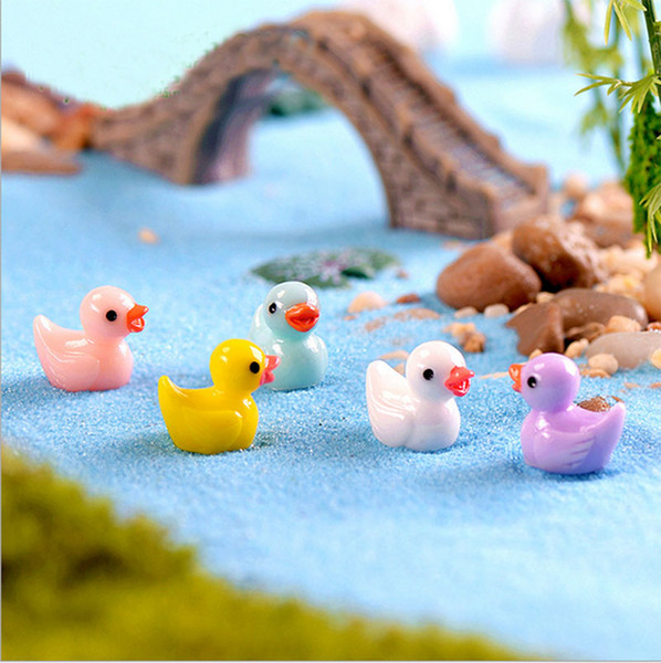 Miniature Duck Figure Animal Toys Fairy Garden Office Decorations White Yellow 0.6