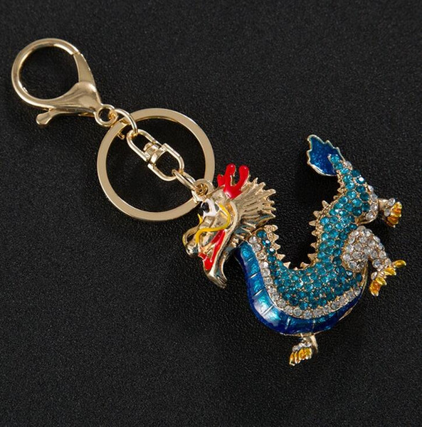 Small gift keychain creative Chinese dragon shape alloy key chain girl bag hanging ornaments hot sale exquisite car pendant factory direct